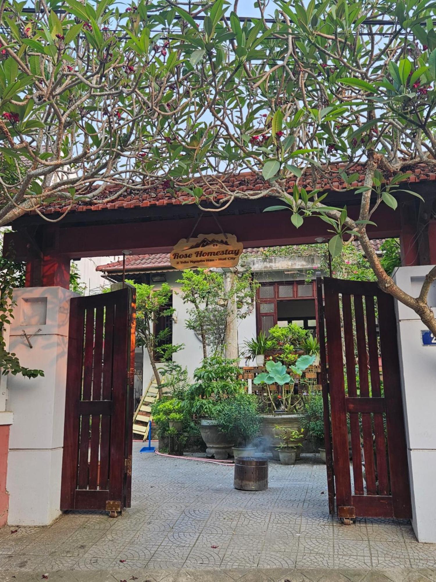 Rose Homestay Hue Thon Kim Long エクステリア 写真